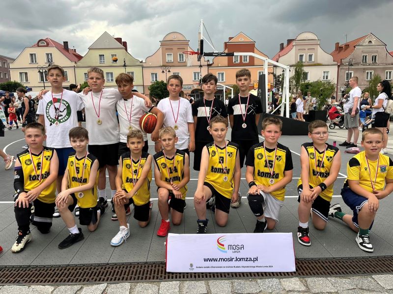 zdjęcie zawodnicy Street Basket