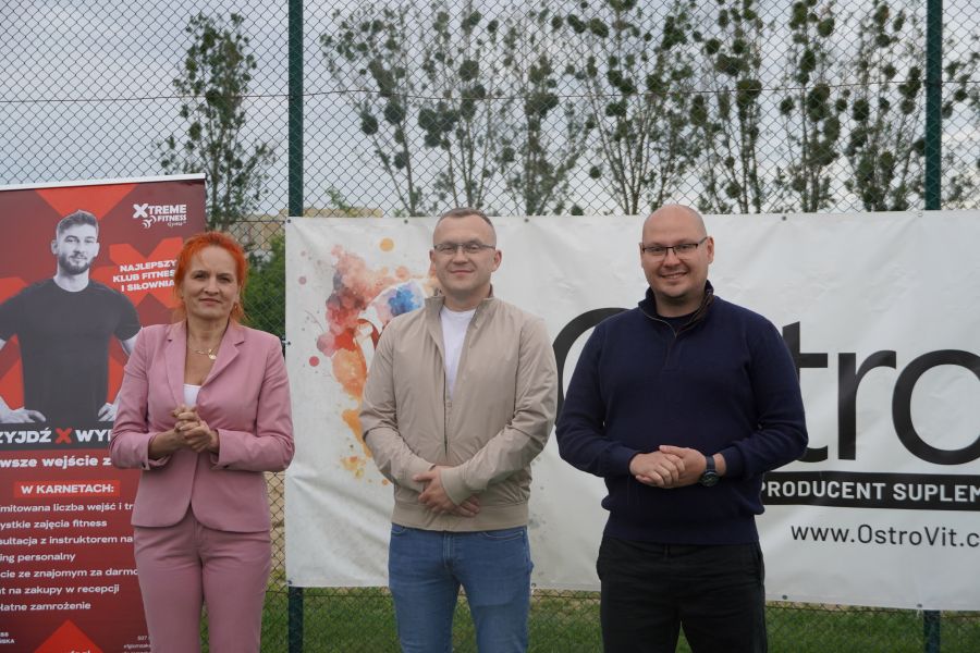 zdjęcie dyrektor MOSiR Łomża, wiceprezes OstroVit i przewodnicząćy komisji sportu 
